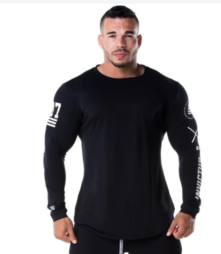 Men’s slim-fit long-sleeve shirt with printed sleeve design