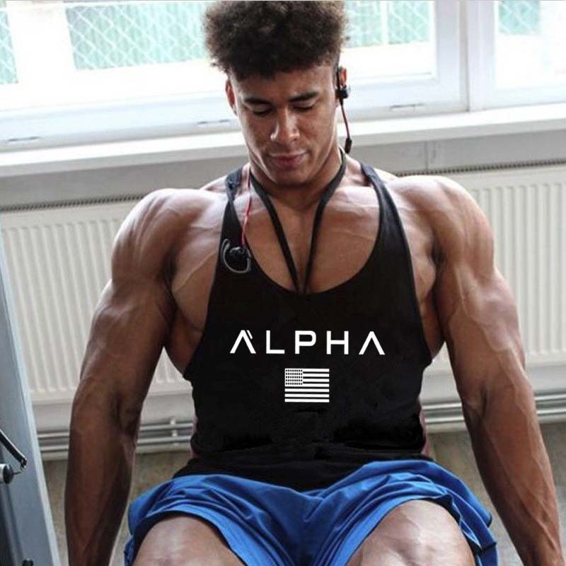 Men’s sleeveless training tank top with open arm design