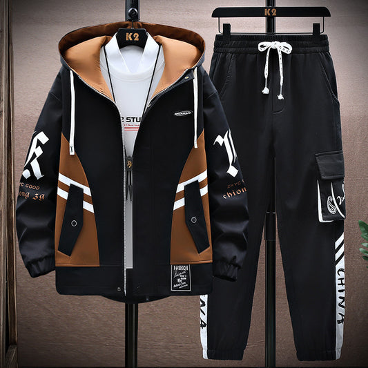 Men’s hooded tracksuit set with printed details