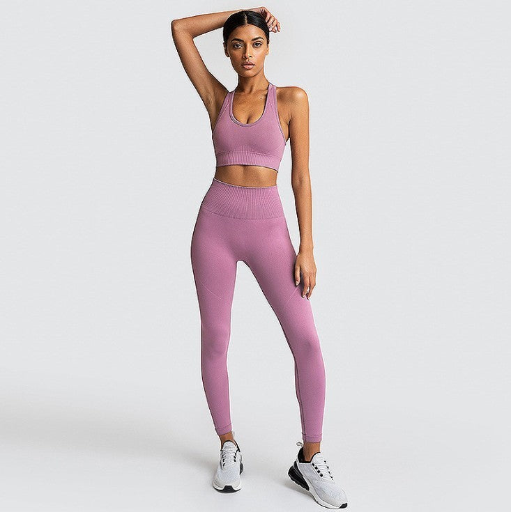 Women’s seamless high-waist leggings and crop top set