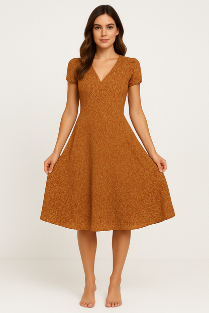 Elegant maxi dress for women with V-neck